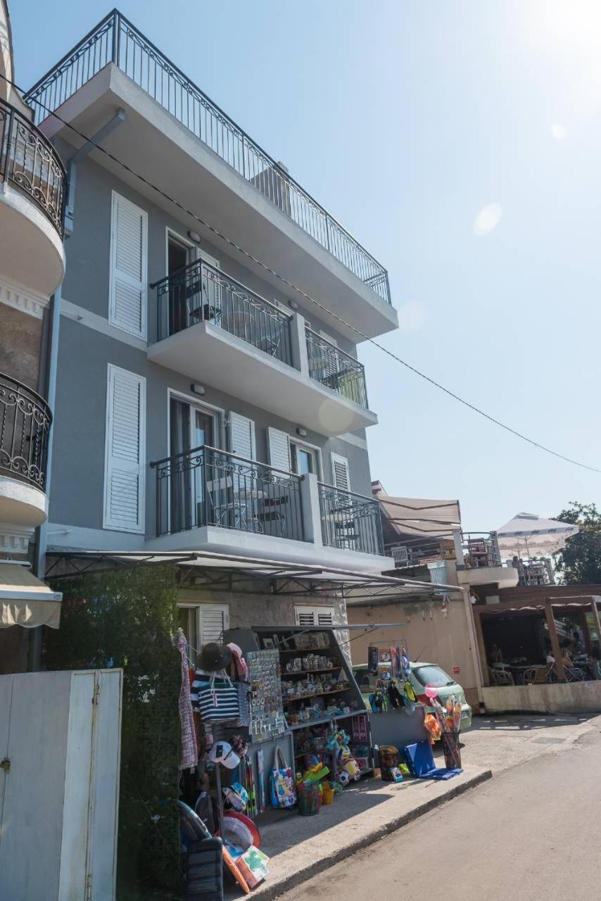 " Tiamat " Apartmani Tivat Eksteriør billede